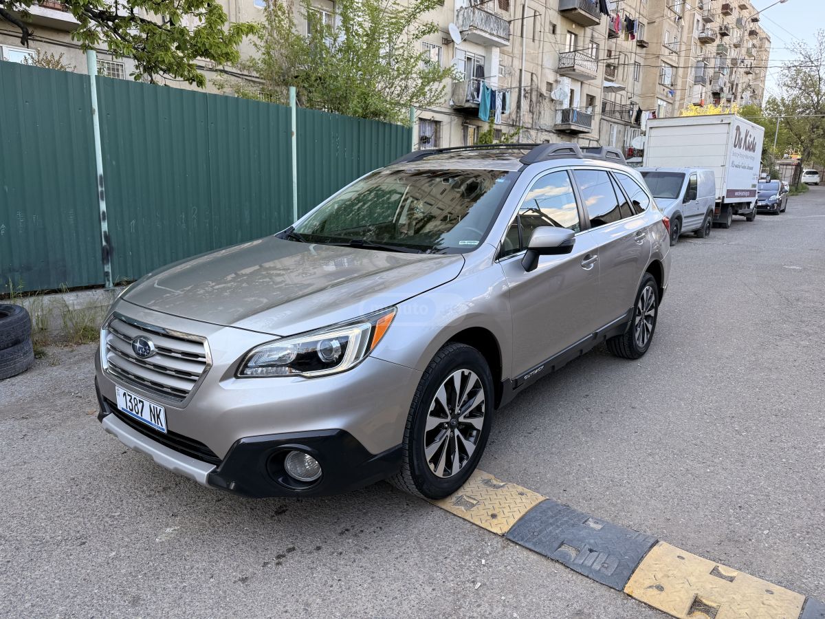 Subaru Outback - фото 1