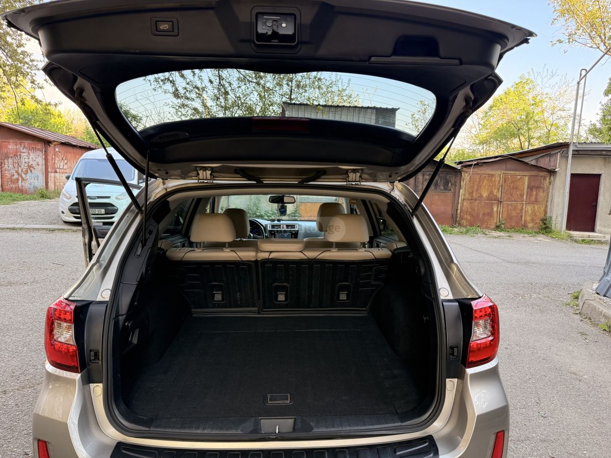 Subaru Outback - фото 14