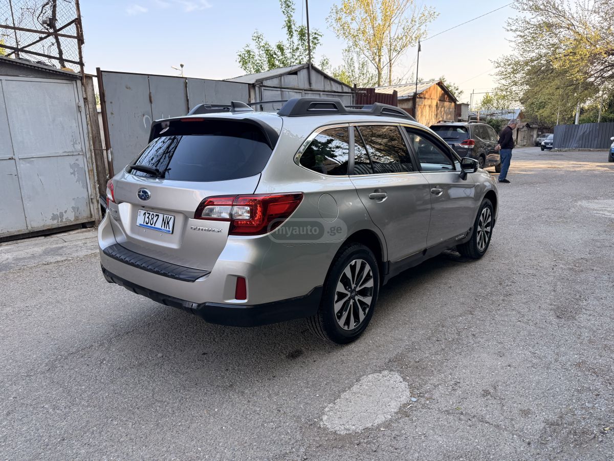Subaru Outback - фото 4