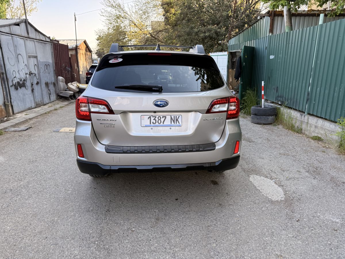 Subaru Outback - фото 5
