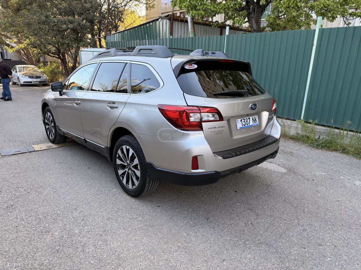 Subaru Outback - фото 6