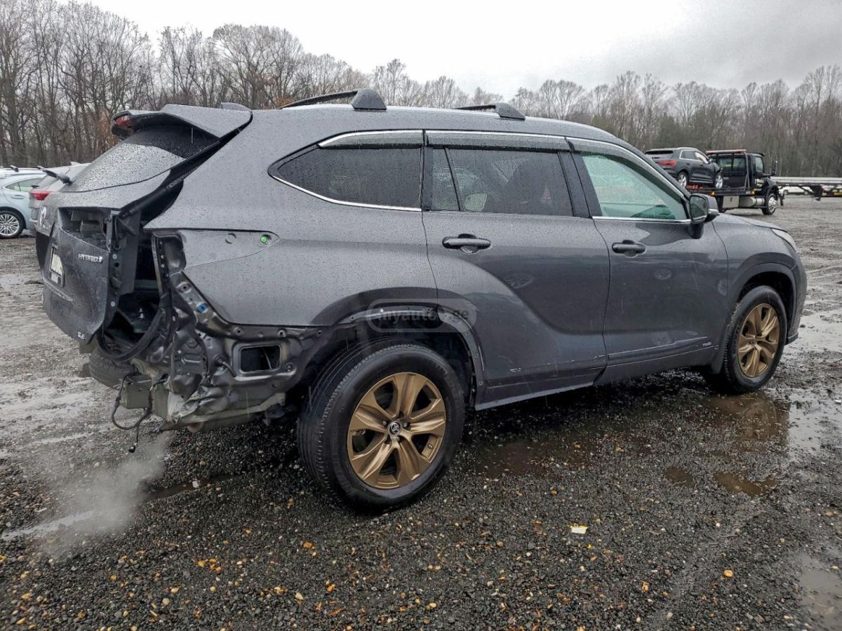 Toyota XLE 4dr All-Wheel Drive Automa — миниатюра 10