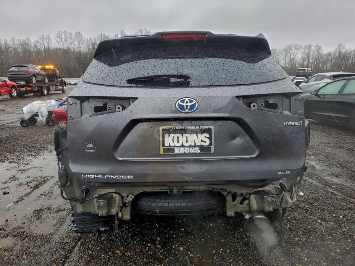 Toyota XLE 4dr All-Wheel Drive Automa — миниатюра 8