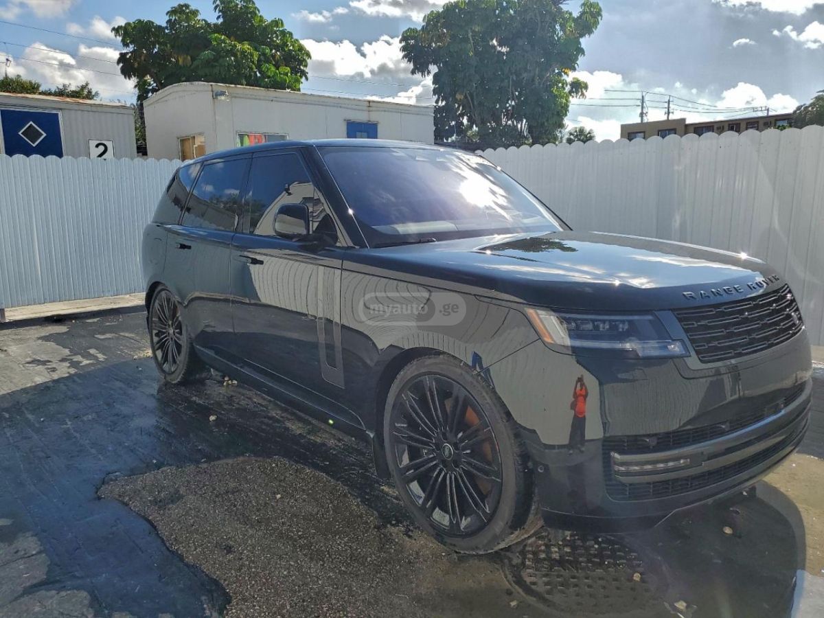 Land Rover Autobiography 4dr All Wheel Dr — миниатюра 2