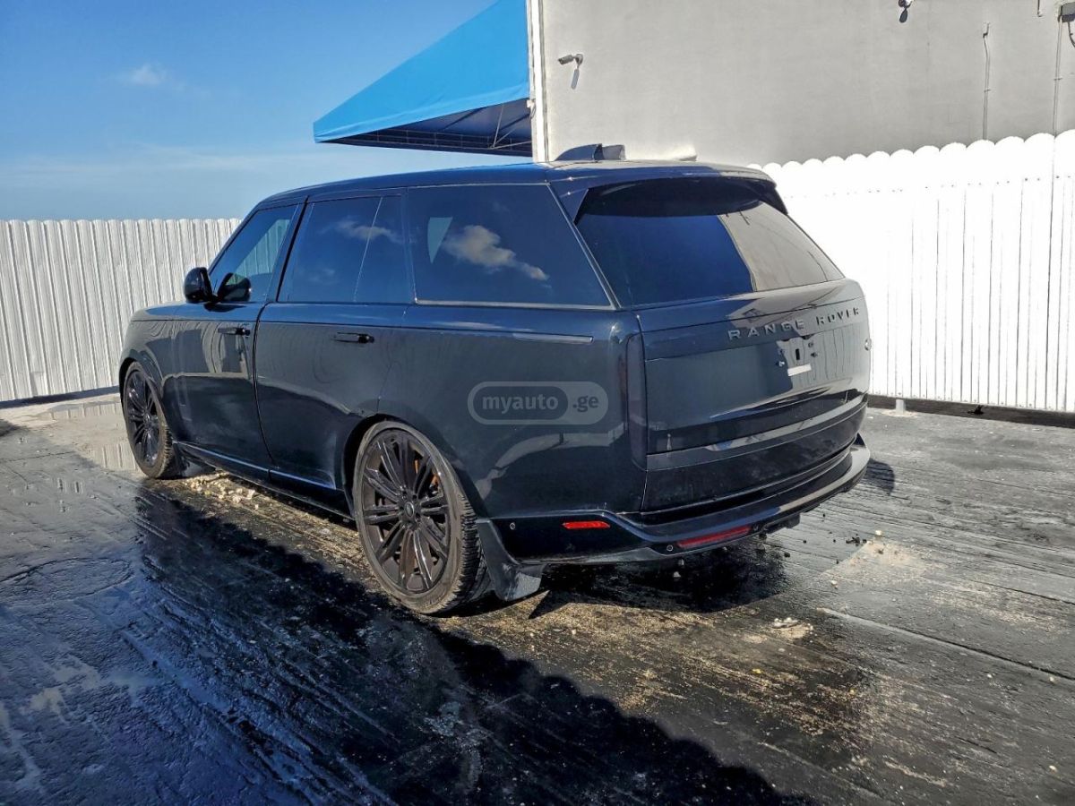 Land Rover Autobiography 4dr All Wheel Dr — миниатюра 9