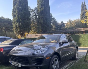 PorscheMacan