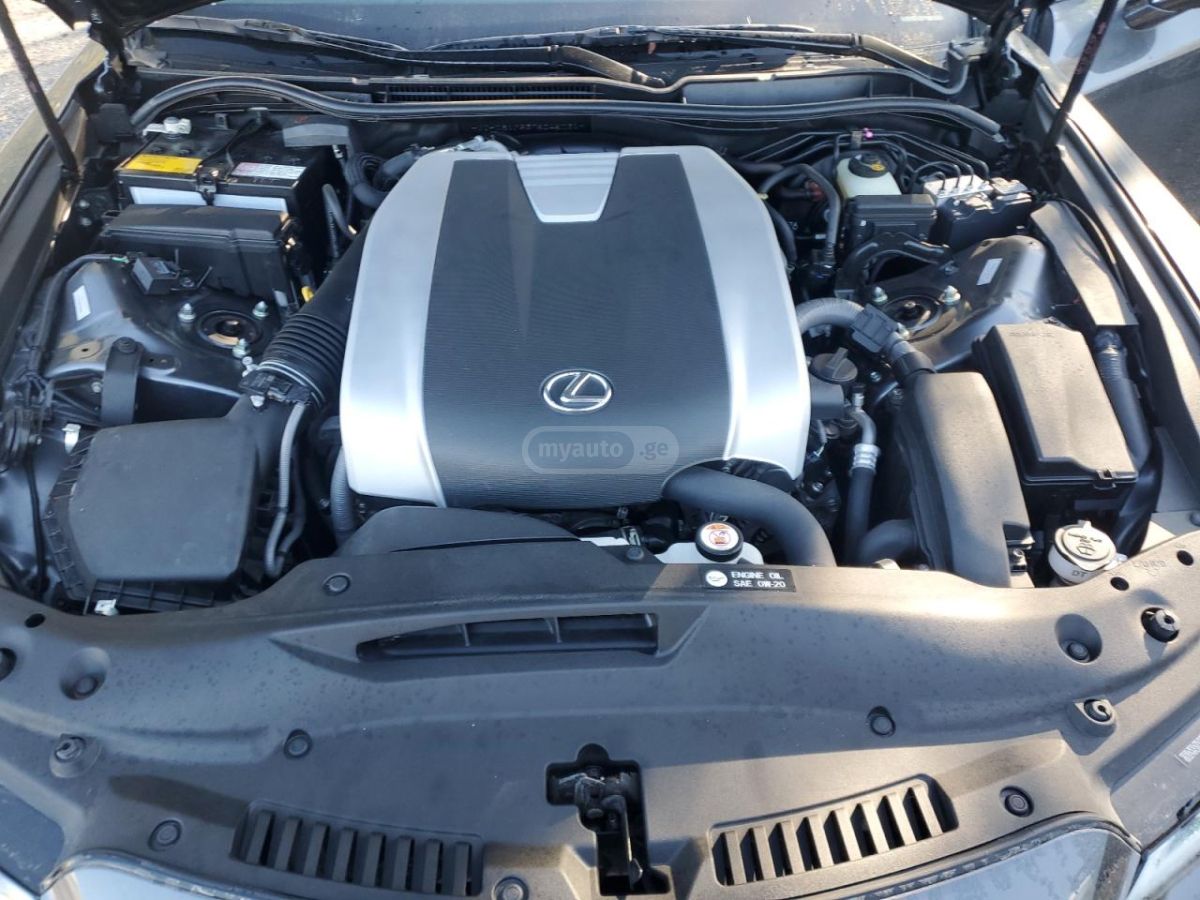 Lexus IS 300 2021 — миниатюра 11