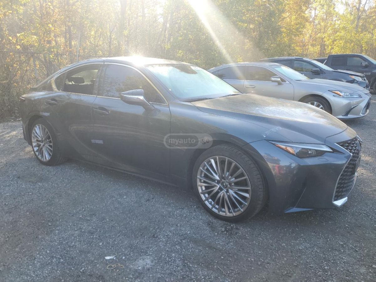 Lexus IS 300 2021 — миниатюра 4
