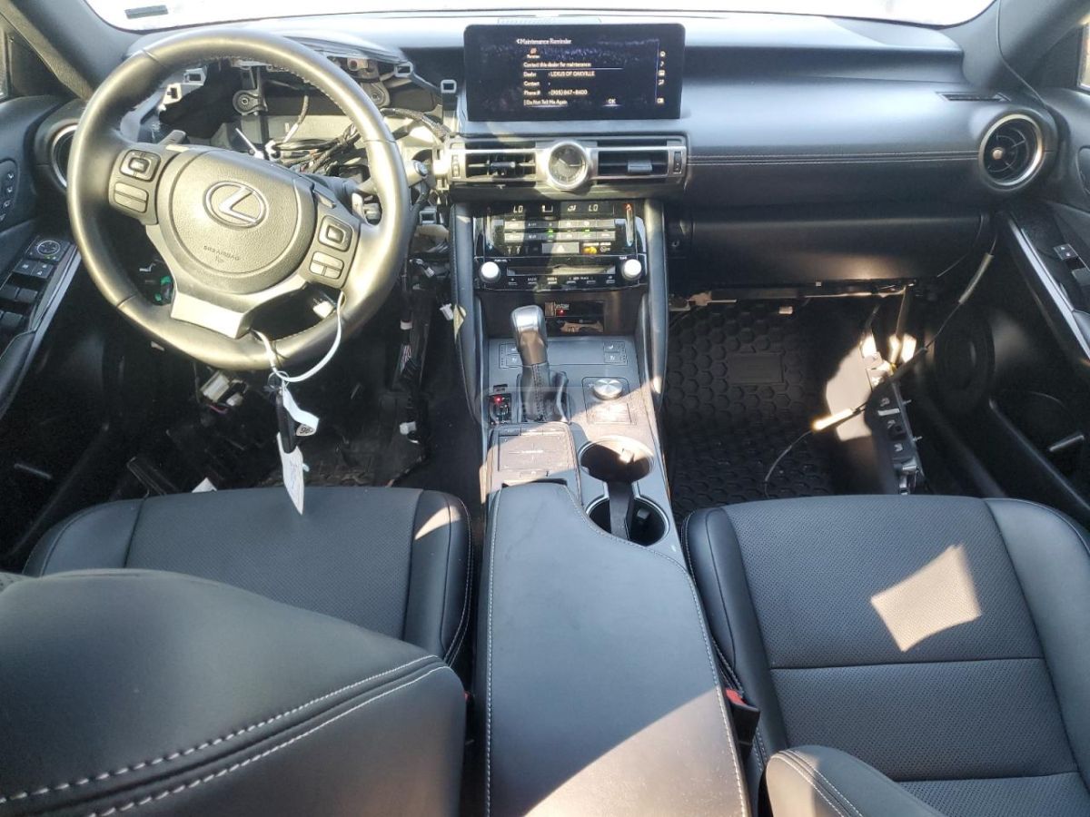 Lexus IS 300 2021 — миниатюра 8