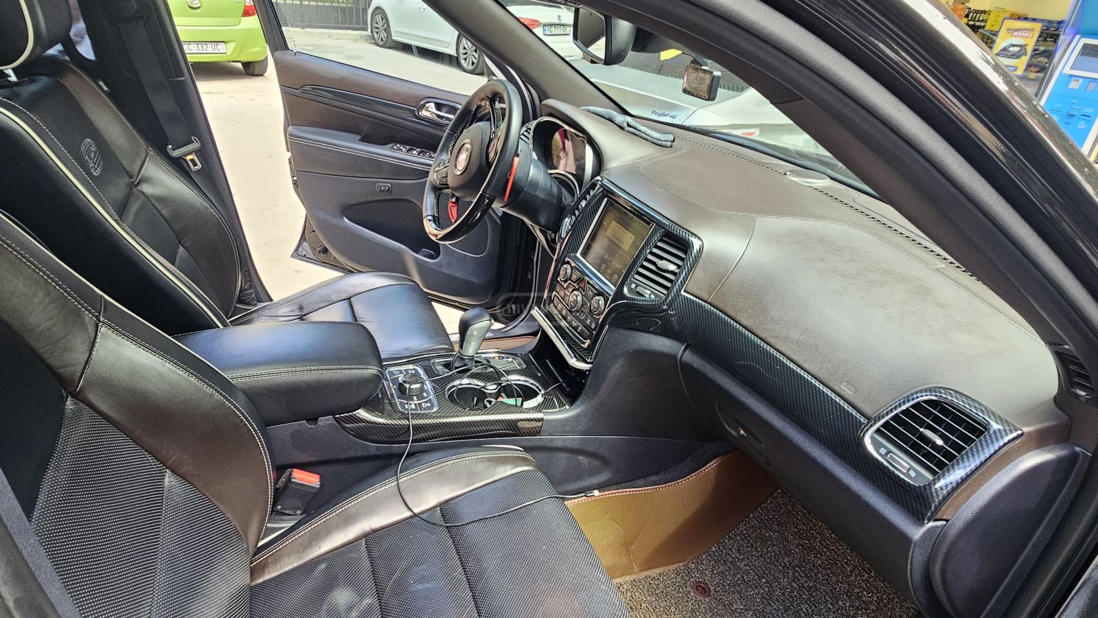 Jeep Grand Cherokee - фото 4