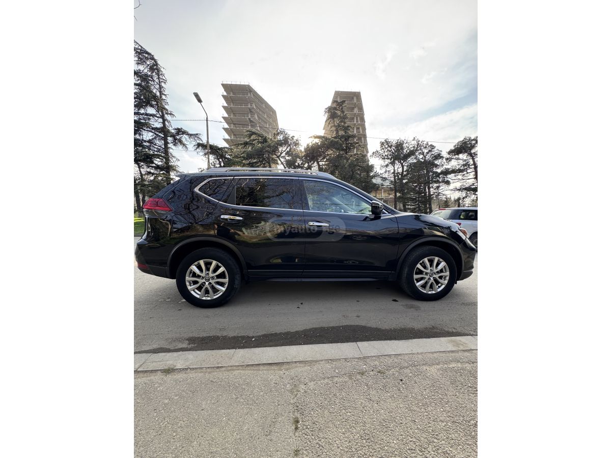 Nissan Rogue - фото 2