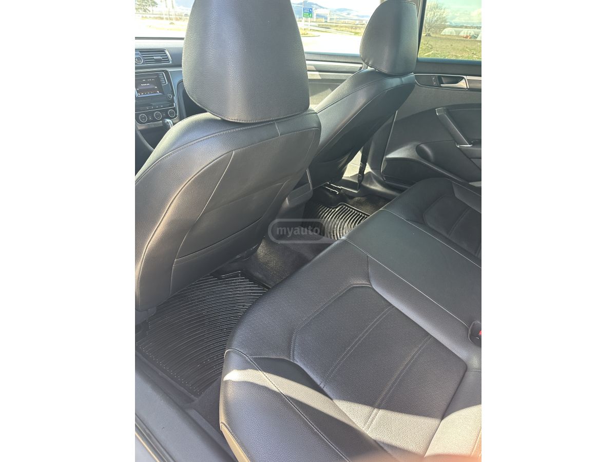 Volkswagen Passat - фото 9