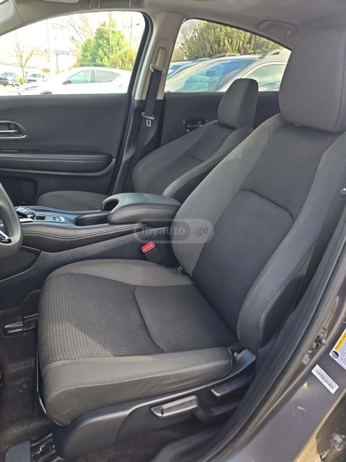 Honda HR-V - фото 5