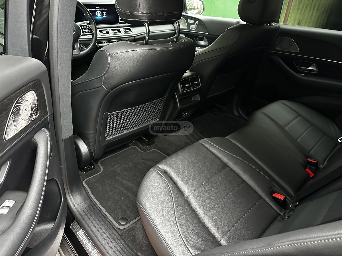 Mercedes-Benz GLE 350 - фото 12