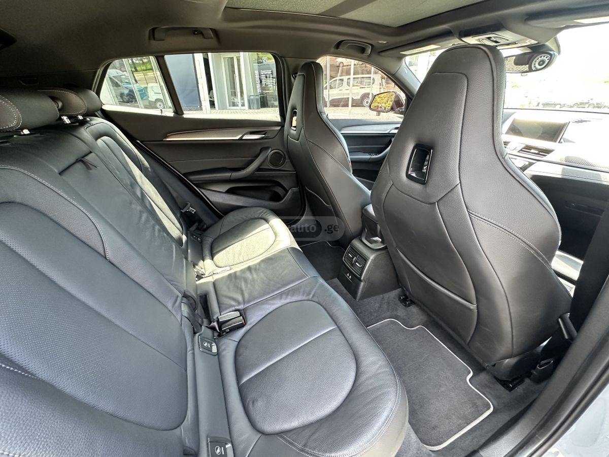 BMW X2 - фото 12