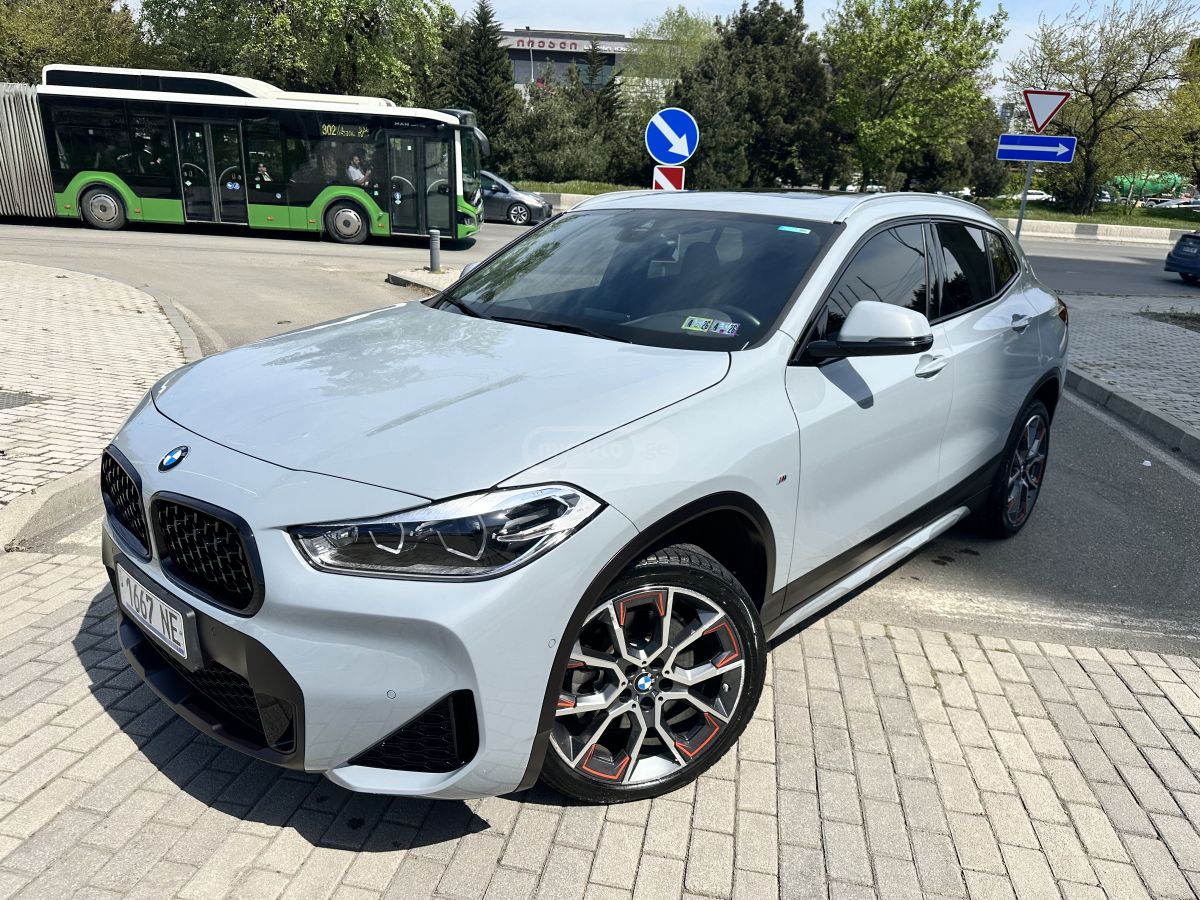 BMW X2 - фото 2