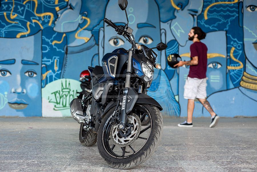 Yamaha FZ-FI 