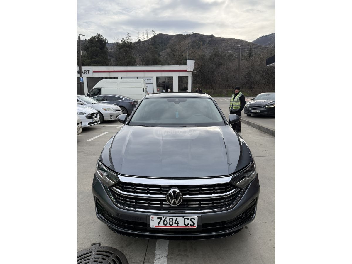 Volkswagen SE — миниатюра 4