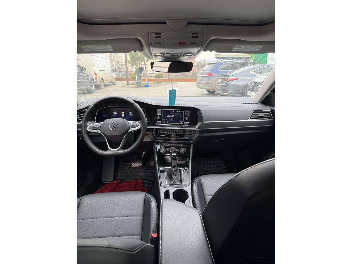 Volkswagen SE — миниатюра 6