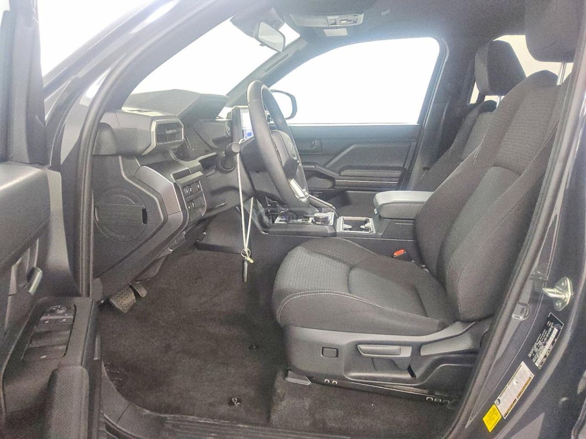 Toyota 4 Runner - фото 7