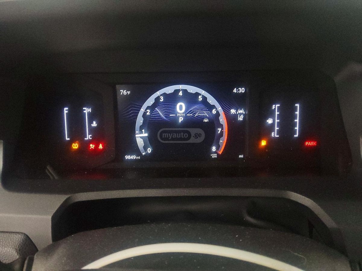 Toyota 4 Runner - фото 9