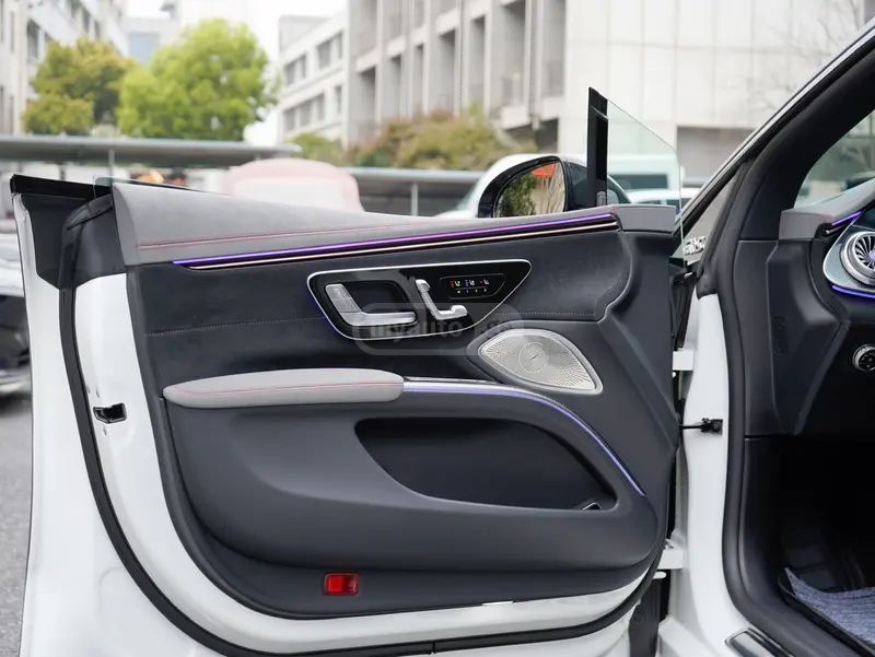 Mercedes-Benz EQS 2022 — миниатюра 12