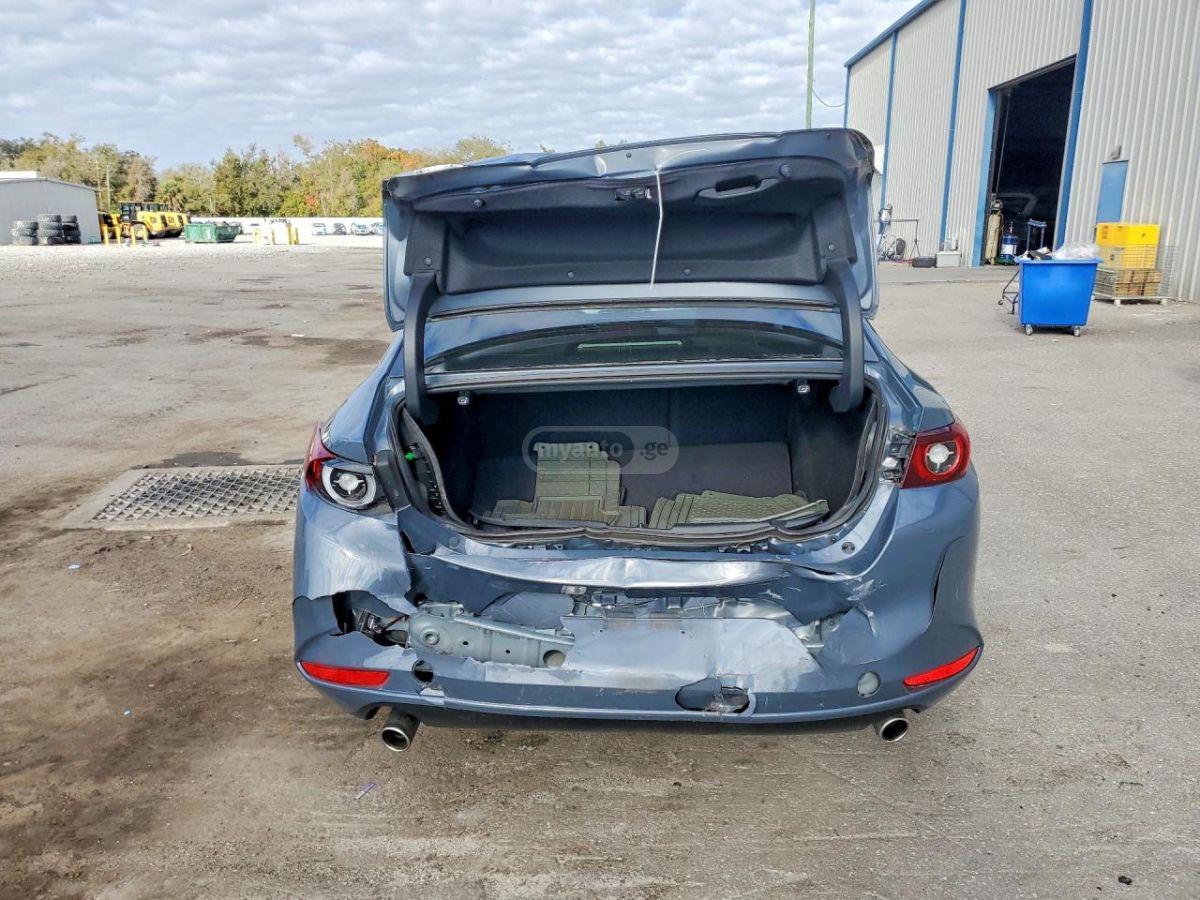 Mazda Mazda 3 2023 — миниатюра 6