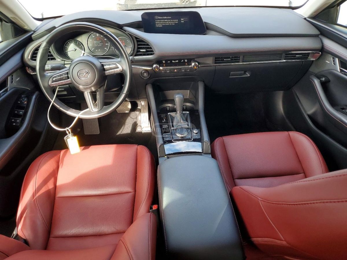 Mazda Mazda 3 2023 — миниатюра 8