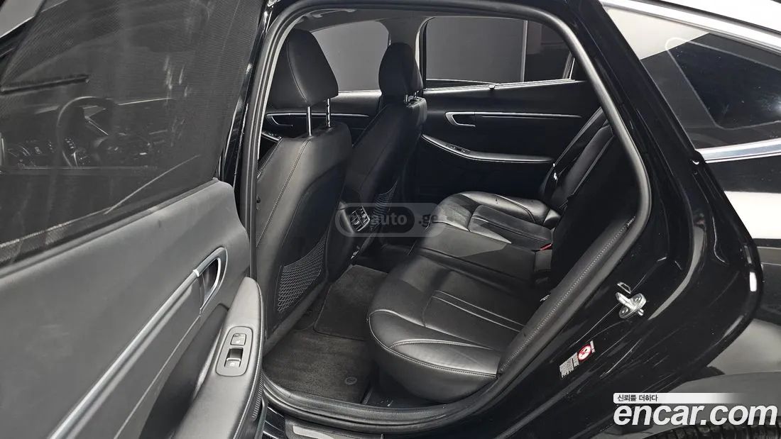 Hyundai Sonata - фото 12