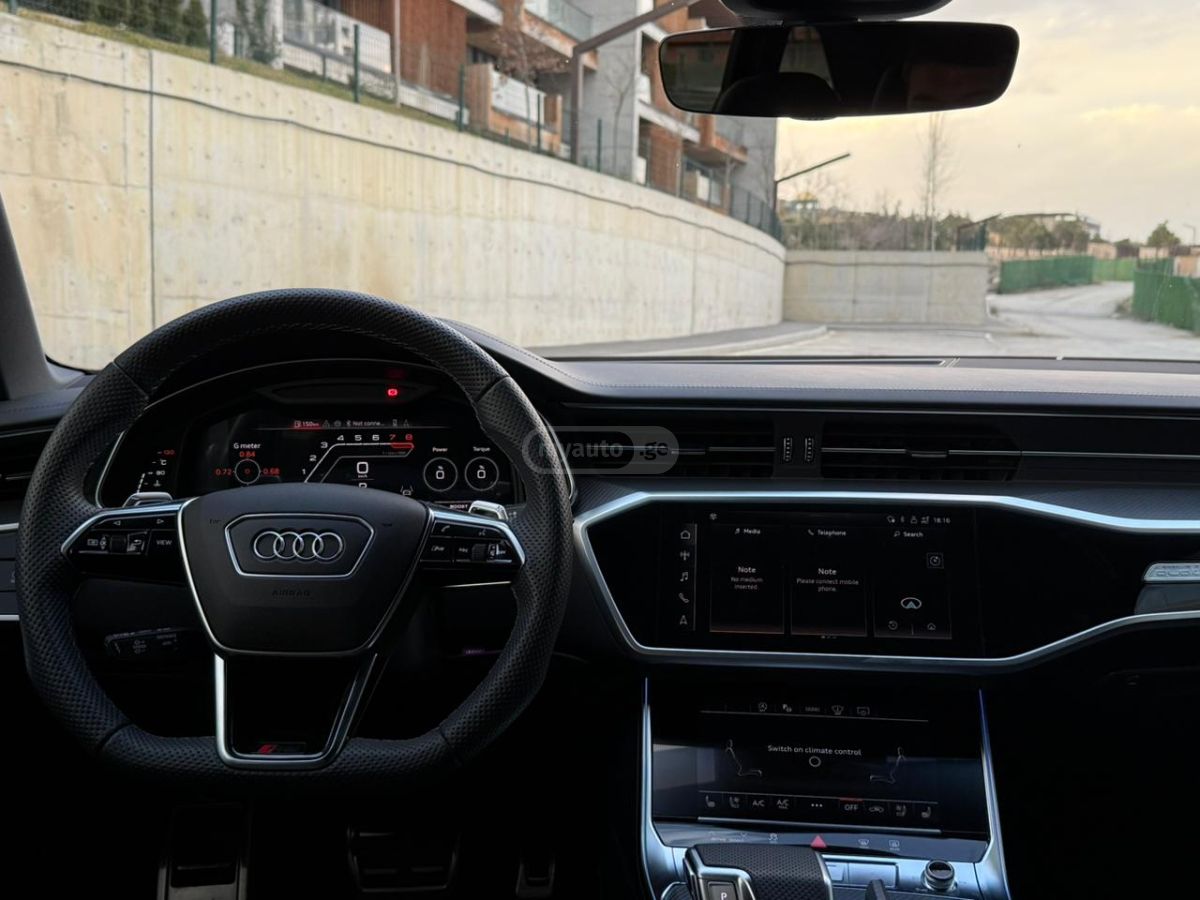 Audi RS6 - фото 8