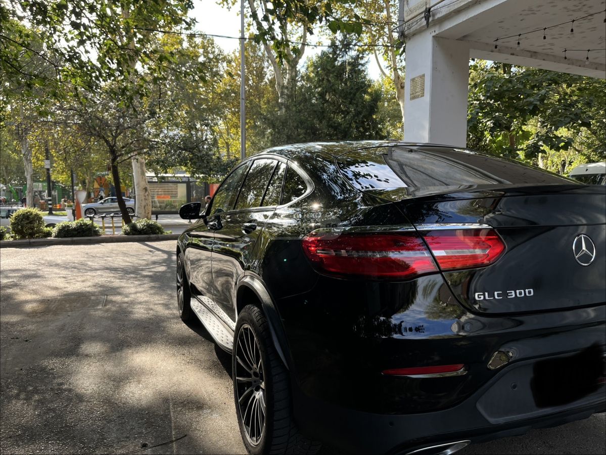 Mercedes-Benz GLC 300 Coupe - фото 11