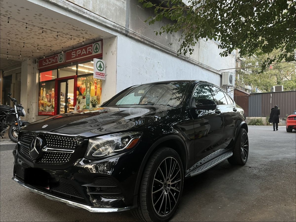 Mercedes-Benz GLC 300 Coupe - фото 3