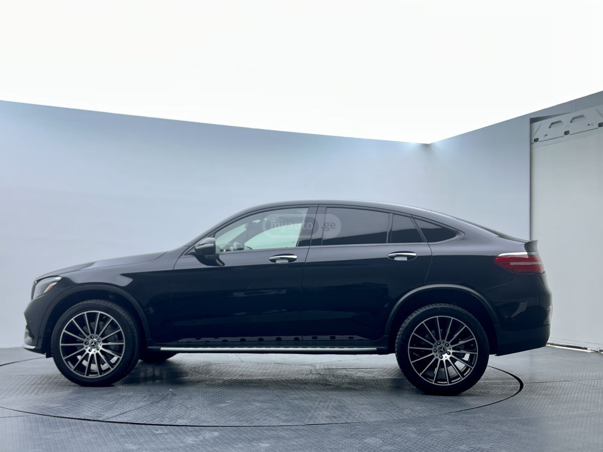 Mercedes-Benz GLC 300 Coupe - фото 5
