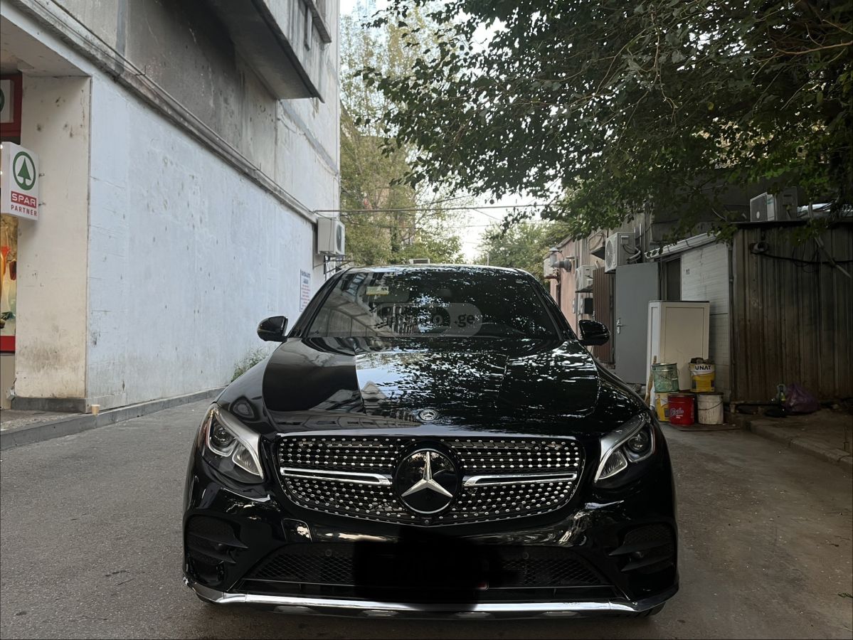 Mercedes-Benz GLC 300 Coupe - фото 9