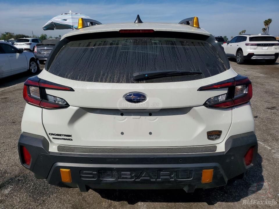 Subaru Crosstrek - фото 1