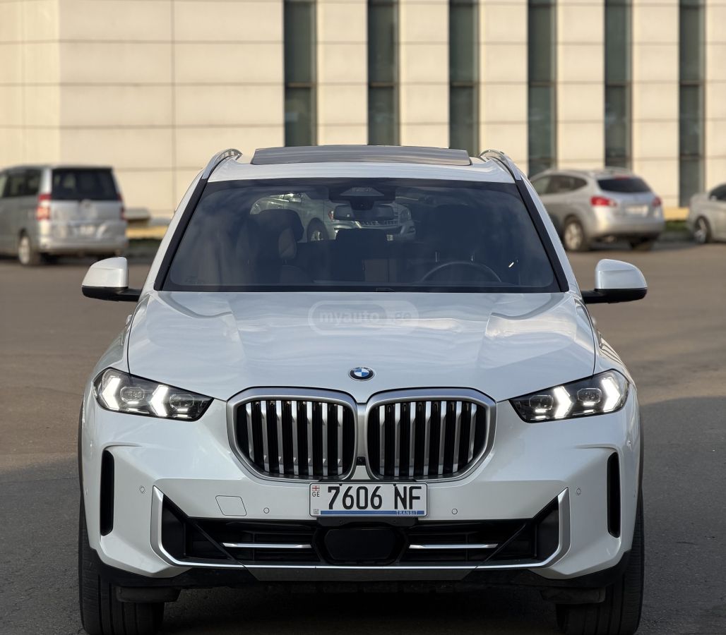 BMW X5 - фото 3