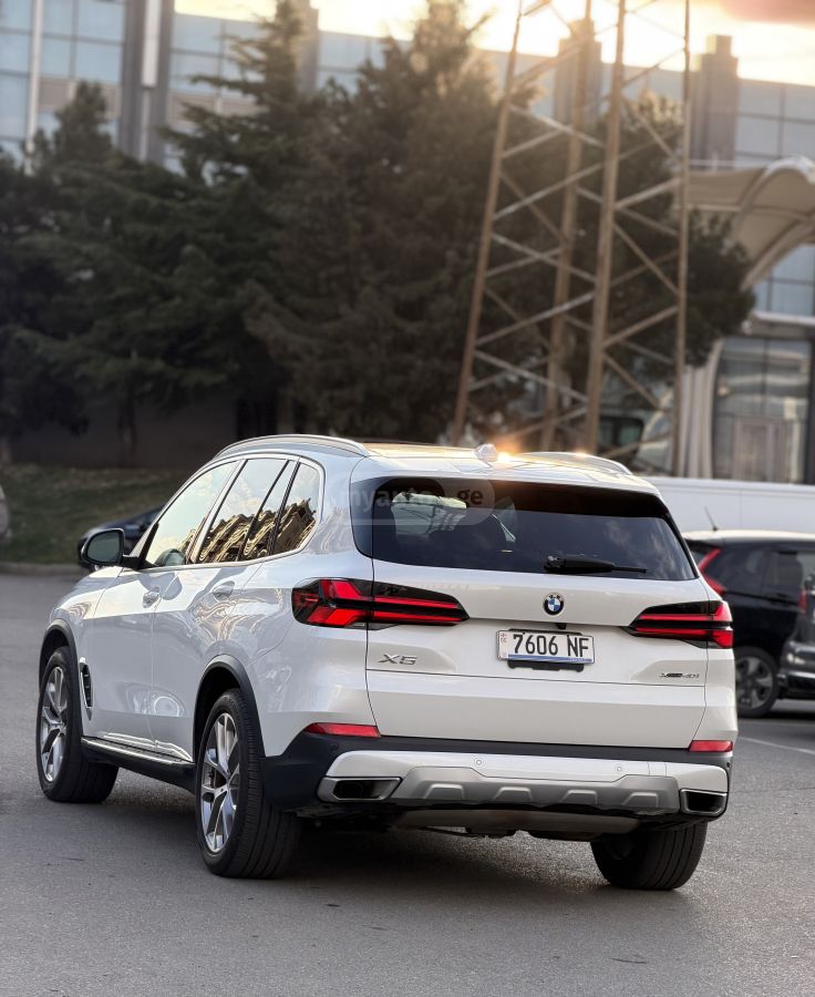BMW X5 - фото 5