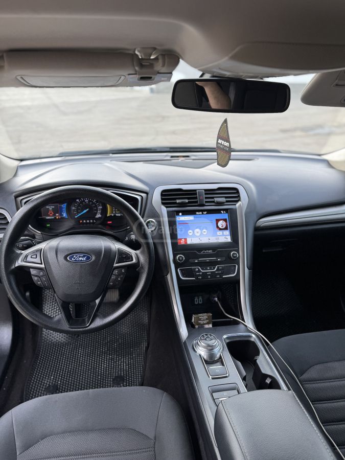 Ford Fusion - фото 7