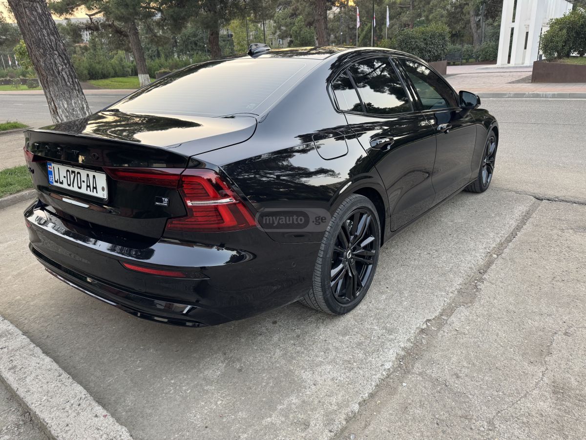 Volvo T8 PLUG-IN HYBRID — миниатюра 4