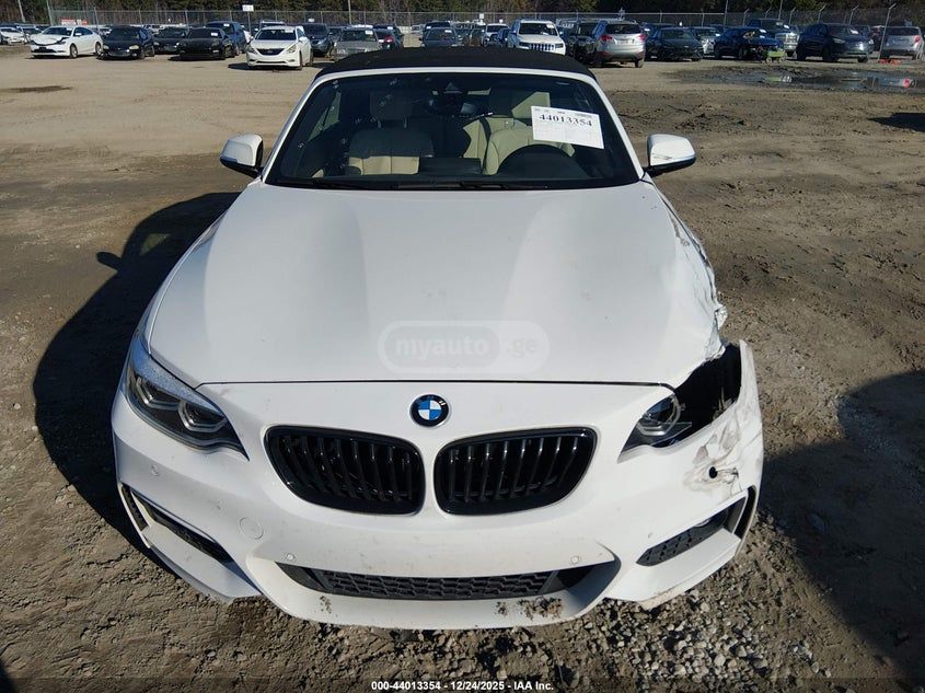 BMW 230i 2021 — миниатюра 11