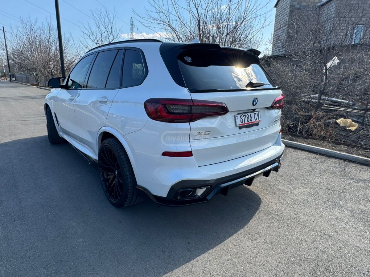 BMW X5 - фото 4
