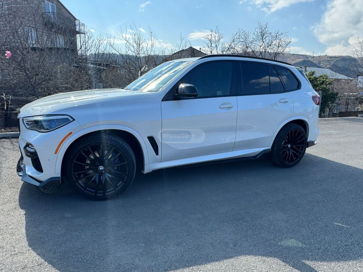 BMW X5 - фото 6