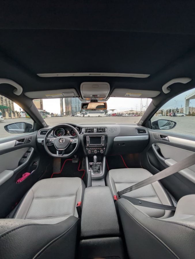 Volkswagen Jetta - фото 9