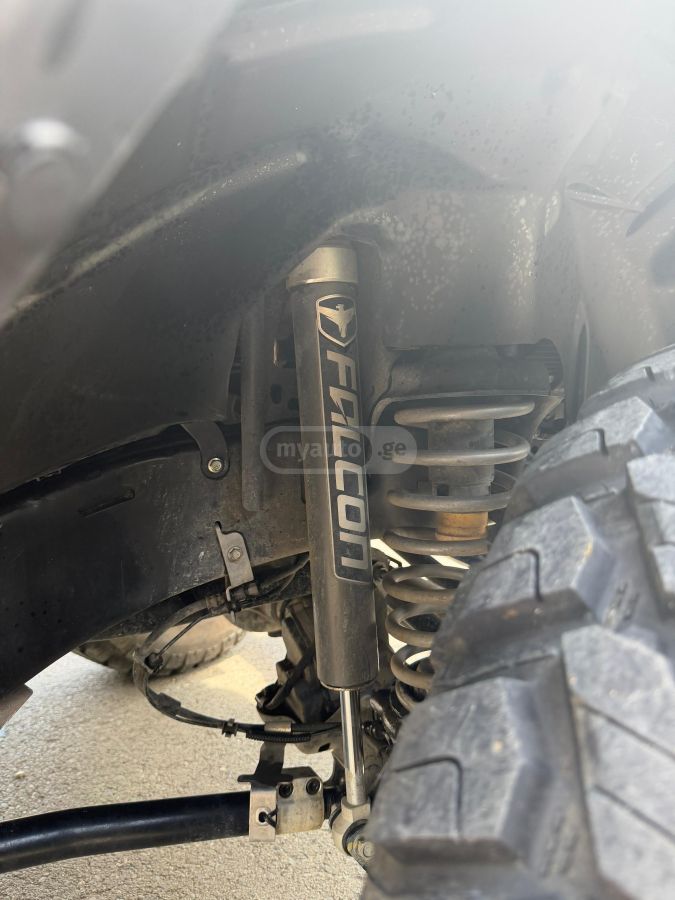 Jeep Wrangler - фото 11