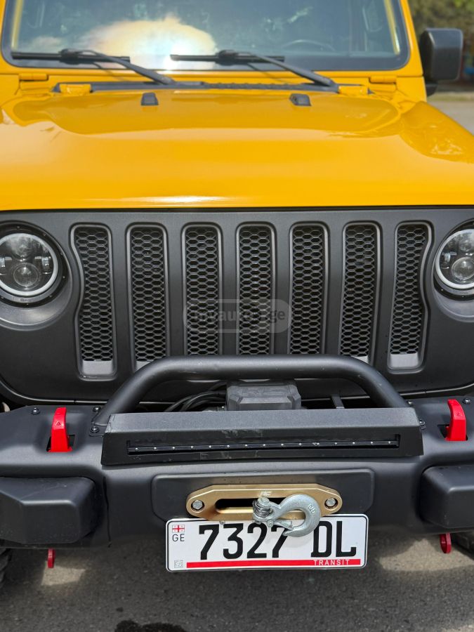 Jeep Wrangler - фото 12