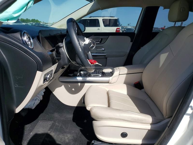 Mercedes-Benz Base GLA 250 4dr Front-Wheel D — миниатюра 7