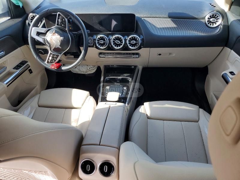 Mercedes-Benz Base GLA 250 4dr Front-Wheel D — миниатюра 8