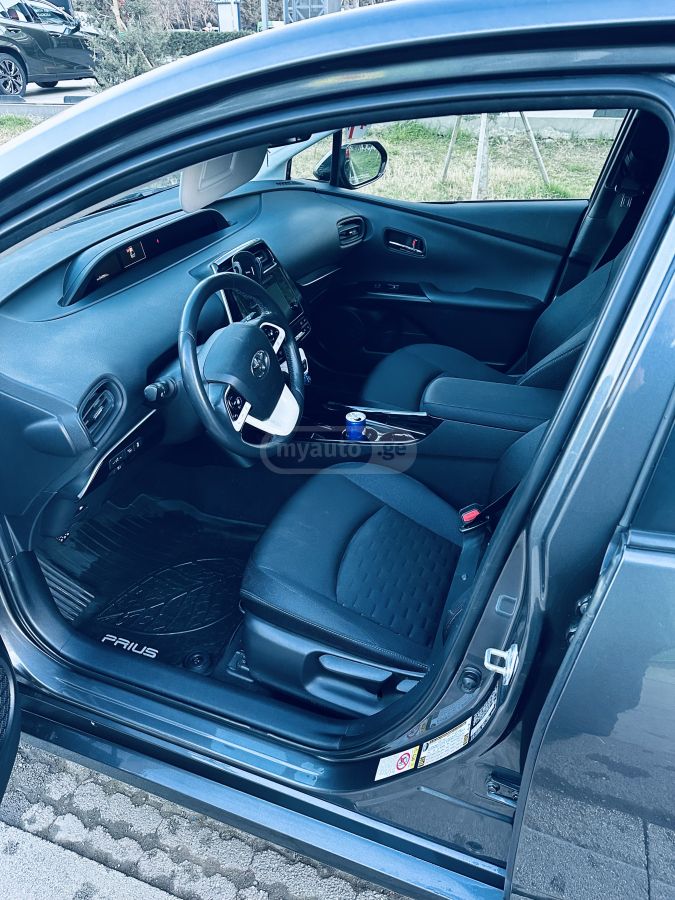 Toyota Prius - фото 9