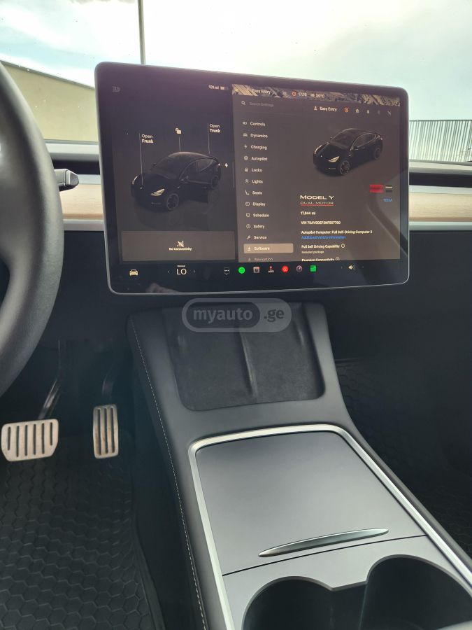 Tesla Model Y - фото 13