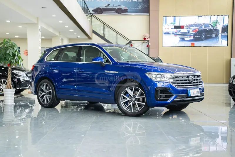 Volkswagen Touareg 2021 — миниатюра 3